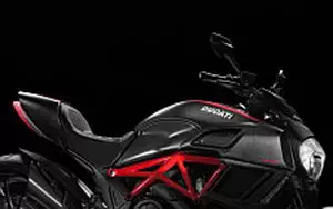 Desktop wallpapers motorcycle Ducati Diavel Carbon - 2015