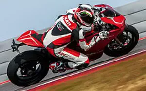 Desktop wallpapers motorcycle Ducati Superbike 1199 Panigale R - 2014