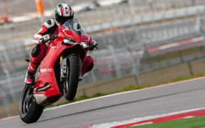 Desktop wallpapers motorcycle Ducati Superbike 1199 Panigale R - 2014