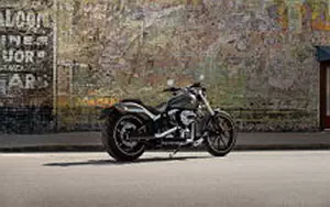 Desktop wallpapers motorcycle Harley-Davidson Softail Breakout - 2016