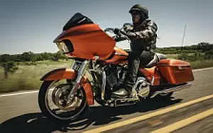 Desktop wallpapers motorcycle Harley-Davidson Touring Road Glide - 2016