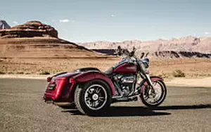 Desktop wallpapers motorcycle Harley-Davidson Trike Freewheeler - 2017