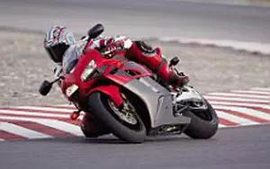 Motorcycles wallpapers Honda CBR1000RR - 2004