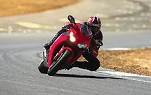 Desktop wallpapers motorcycle Honda CBR1000RR - 2008