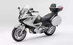 Motorcycles wallpapers Honda NT700V - 2010