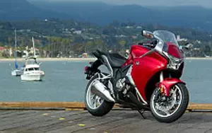 Desktop wallpapers motorcycle Honda VFR1200F DCT - 2010