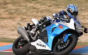 Motorcycles wallpapers Suzuki GSX-R1000 - 2009