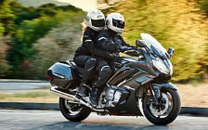 Desktop wallpapers motorcycle Yamaha FJR1300ES - 2015