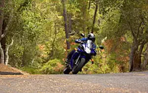 Desktop wallpapers motorcycle Yamaha FZ6R - 2010