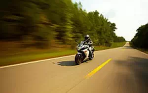 Desktop wallpapers motorcycle Yamaha FZ6R - 2012