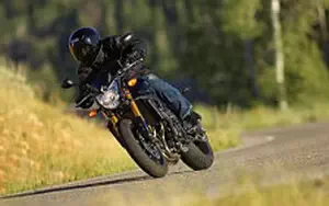 Desktop wallpapers motorcycle Yamaha FZ8 - 2011