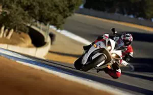 Desktop wallpapers motorcycle Yamaha YZF-R1 - 2010