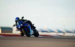 Desktop wallpapers motorcycle Yamaha YZF-R1 - 2011