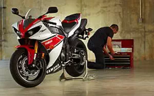 Desktop wallpapers motorcycle Yamaha YZF-R1 - 2012
