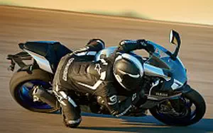 Desktop wallpapers motorcycle Yamaha YZF-R1M - 2015