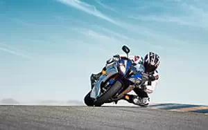 Desktop wallpapers motorcycle Yamaha YZF-R6 - 2015